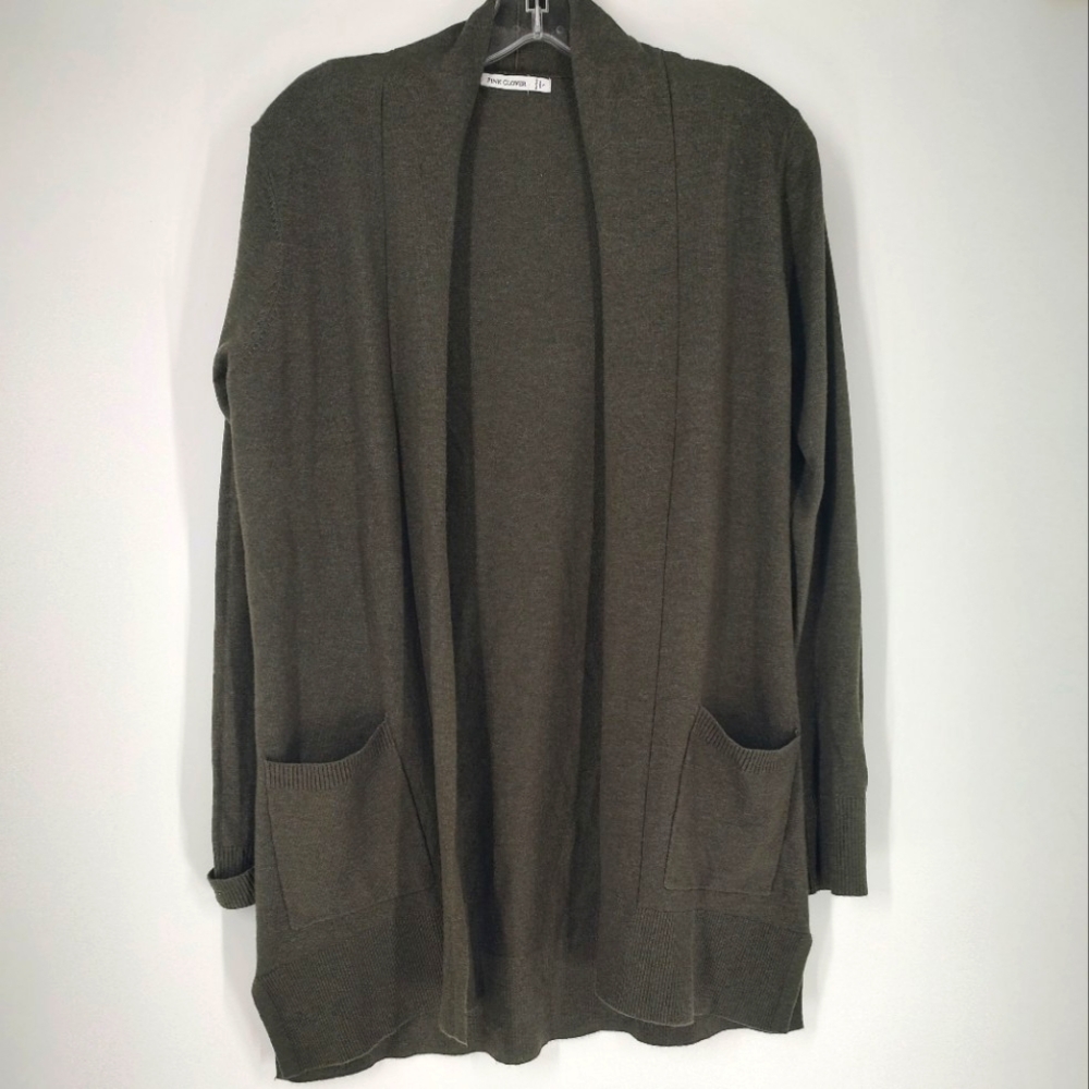 Pink Clover Women's Open Olive Cardigan